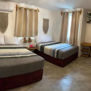 Apartments10 , Playa del Carmen México
