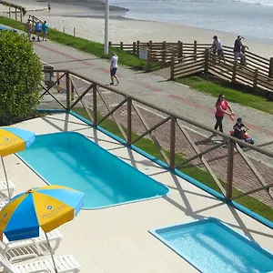 Residencial Do Sol, Com Pé Na Areia , Bombinhas Brasil